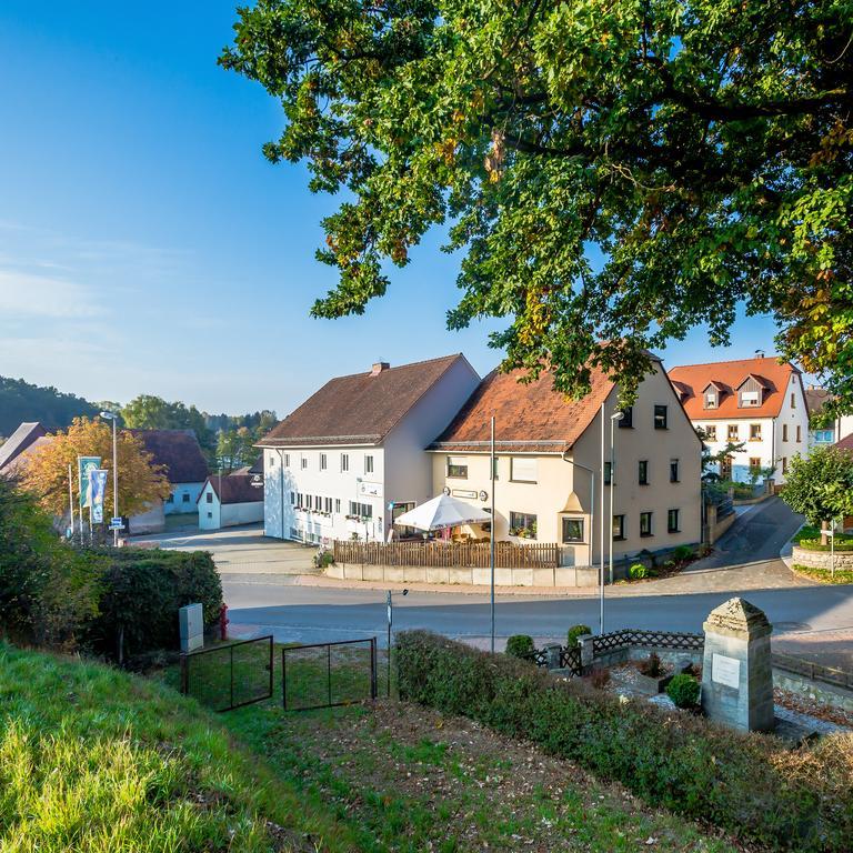 Gasthof Alte Post Falkendorf Exterior photo